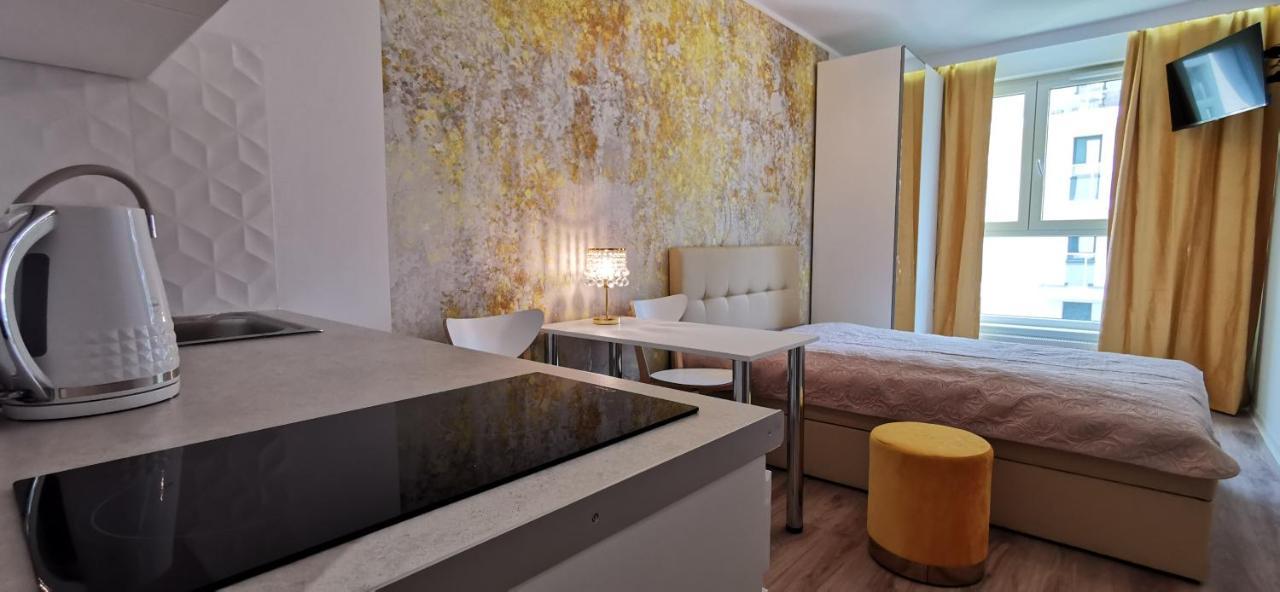 Wow Flou Przystan Letnica Apartamenty 700M Plaza Gdansk Exterior photo
